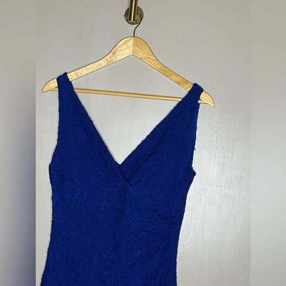 Lauren Ralph Lauren Royal Blue Lace Maxi Dress V-Neck Formal Evening Gown Size 8 - Picture 3 of 10
